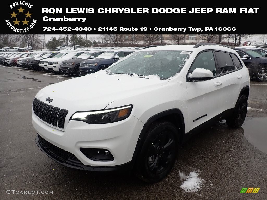 2020 Cherokee Latitude Plus 4x4 - Bright White / Black photo #1