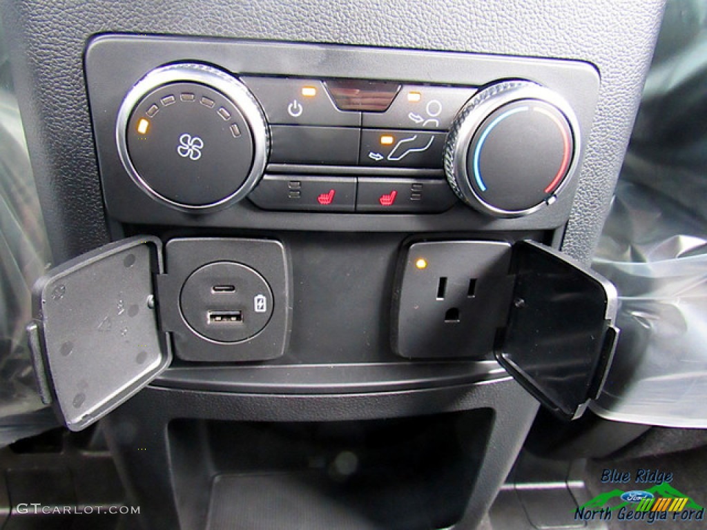 2020 Explorer ST 4WD - Magnetic Metallic / Ebony photo #21