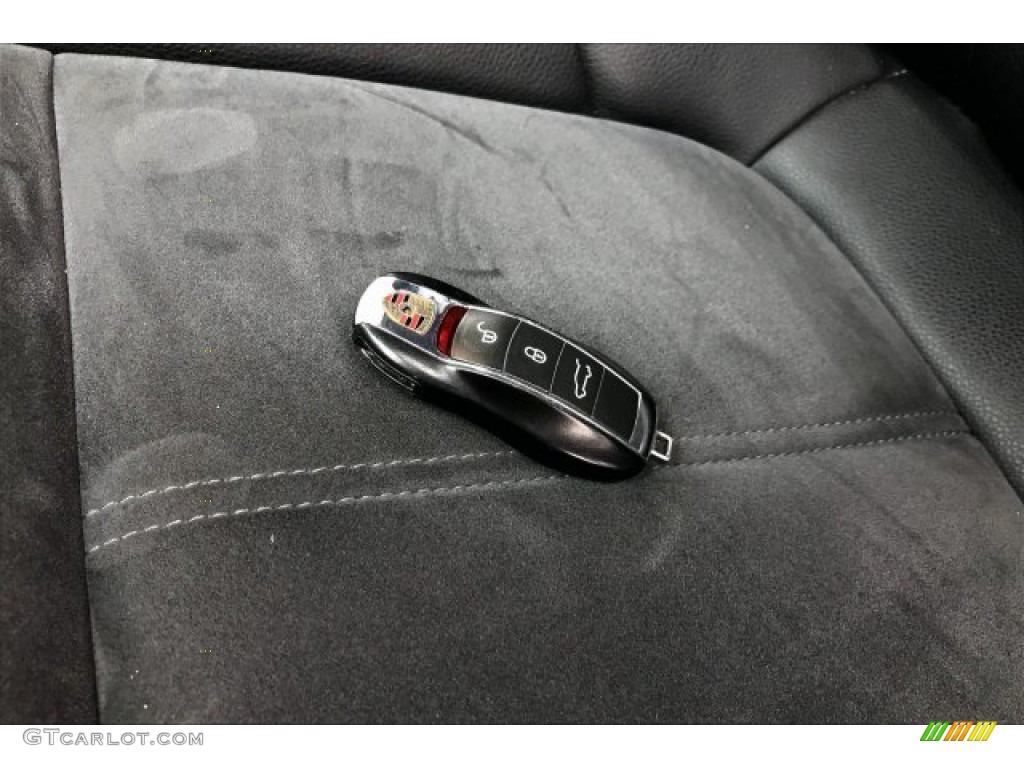 2015 Porsche Macan S Keys Photo #137223240