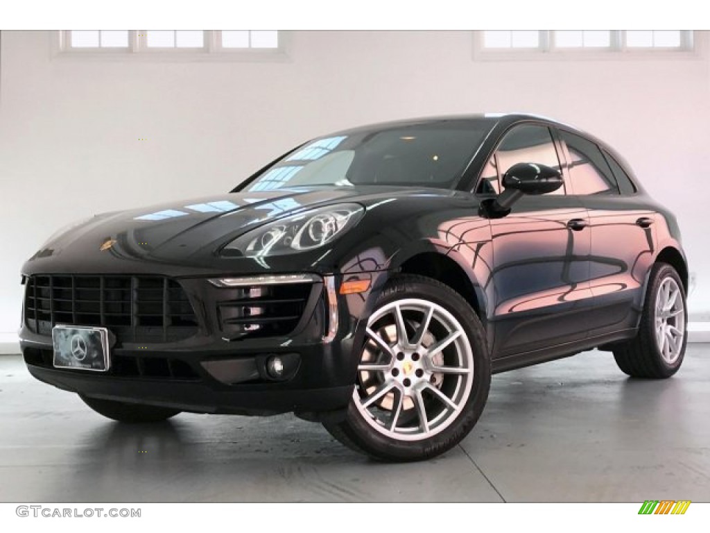 Black 2015 Porsche Macan S Exterior Photo #137223252