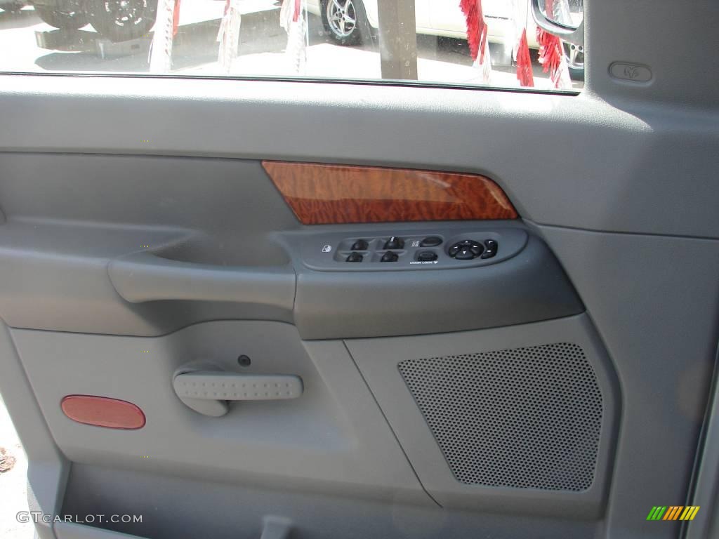 2006 Ram 1500 SLT Quad Cab 4x4 - Bright Silver Metallic / Medium Slate Gray photo #15