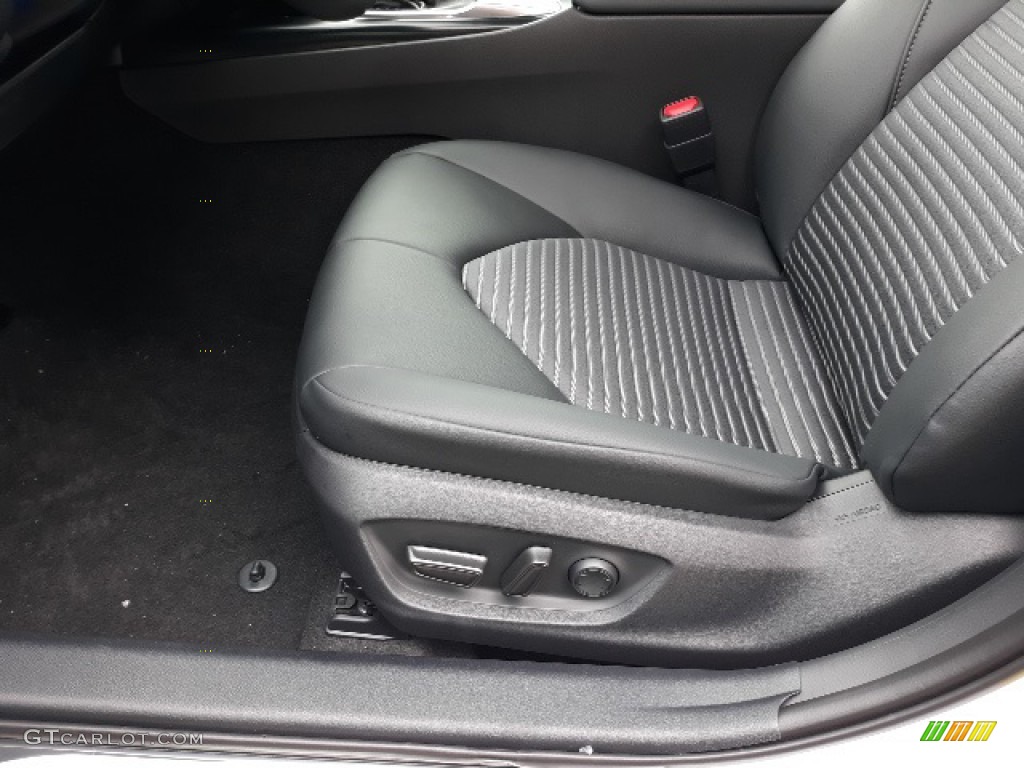 2020 Toyota Camry SE Nightshade Edition Front Seat Photo #137230922