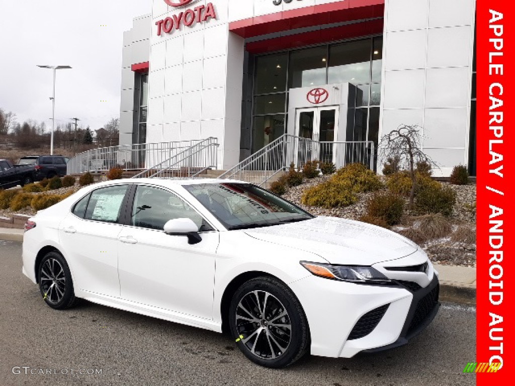 2020 Camry SE - Super White / Black photo #1