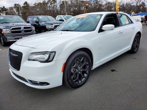 2019 Chrysler 300 S AWD Data, Info and Specs
