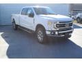 2020 Oxford White Ford F350 Super Duty Lariat Crew Cab 4x4  photo #2