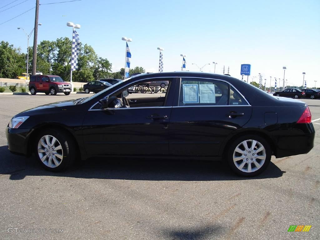 2006 Accord EX-L V6 Sedan - Nighthawk Black Pearl / Ivory photo #2