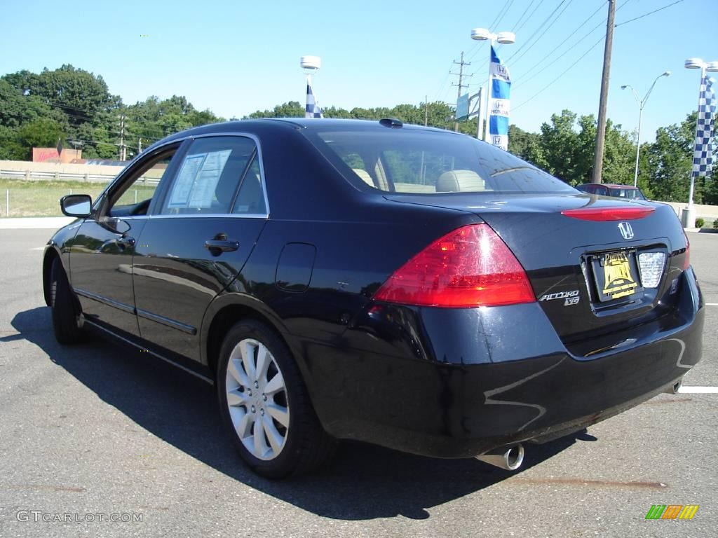 2006 Accord EX-L V6 Sedan - Nighthawk Black Pearl / Ivory photo #3