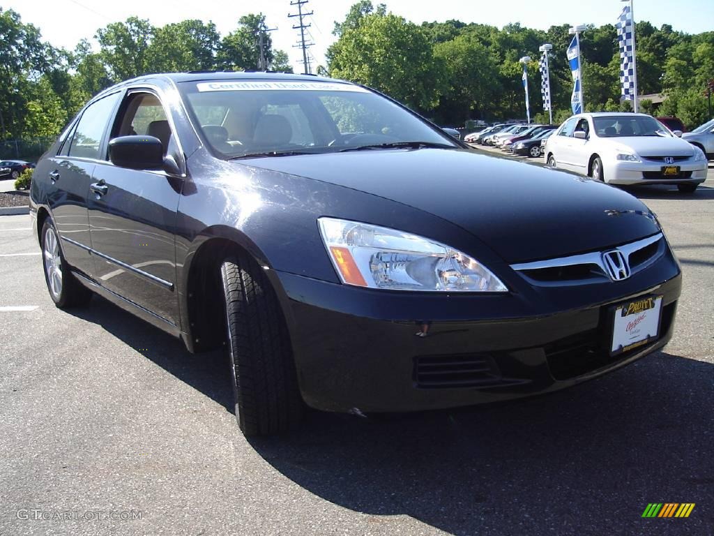 2006 Accord EX-L V6 Sedan - Nighthawk Black Pearl / Ivory photo #7