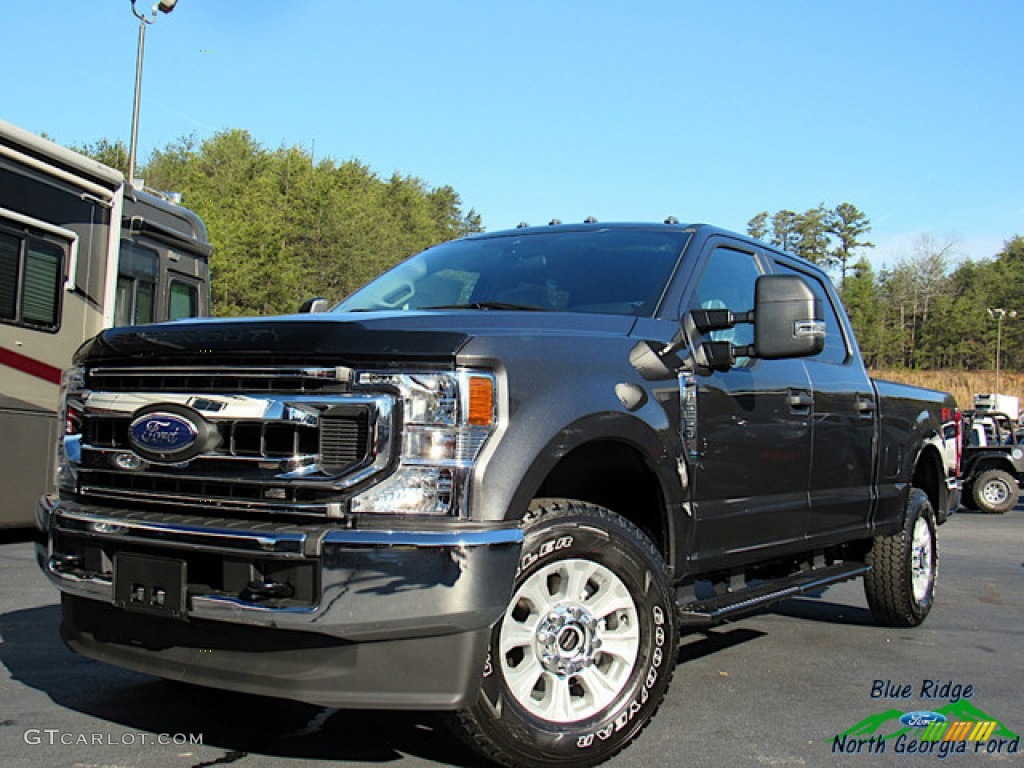 Magnetic Ford F250 Super Duty