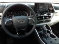 2020 Midnight Black Metallic Toyota Highlander XLE AWD  photo #3