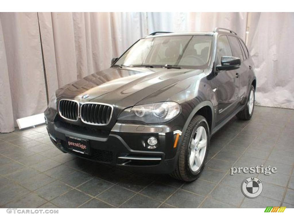 Black Sapphire Metallic BMW X5