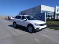 Pure White - Tiguan S 4MOTION Photo No. 2