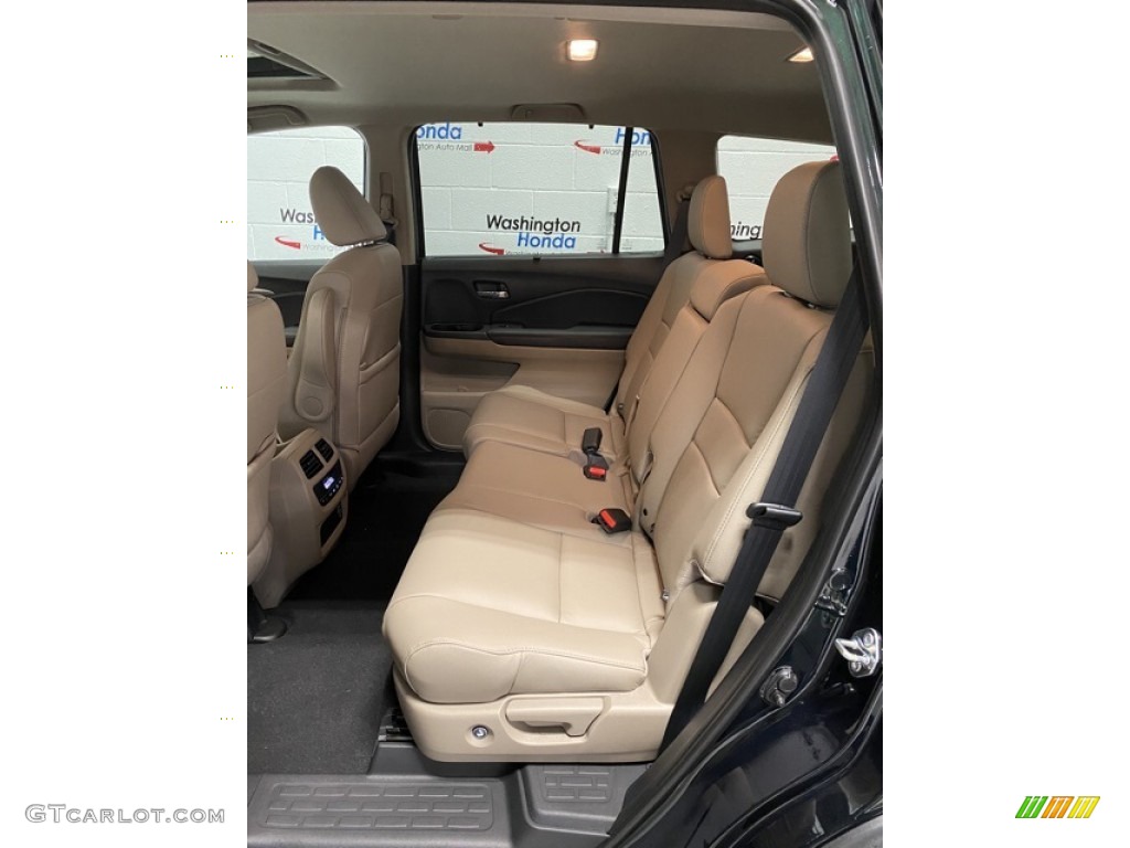 2020 Pilot EX-L AWD - Black Forest Pearl / Beige photo #18