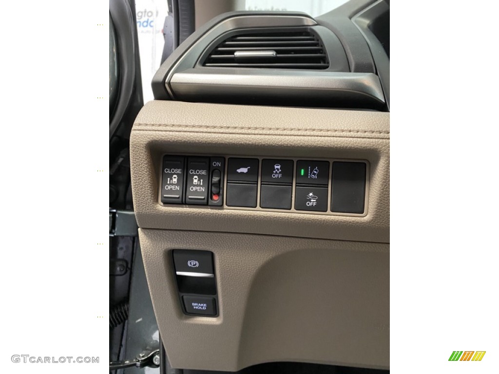 2020 Odyssey EX-L - Forest Mist Metallic / Beige photo #12