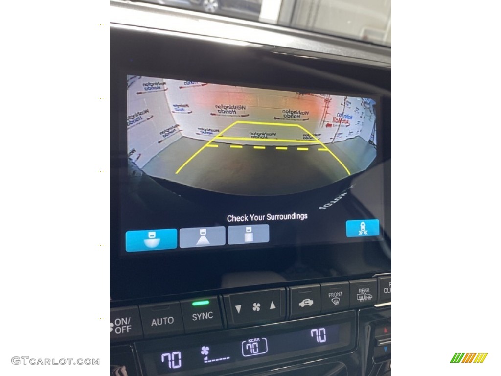 2020 Odyssey EX-L - Forest Mist Metallic / Beige photo #28