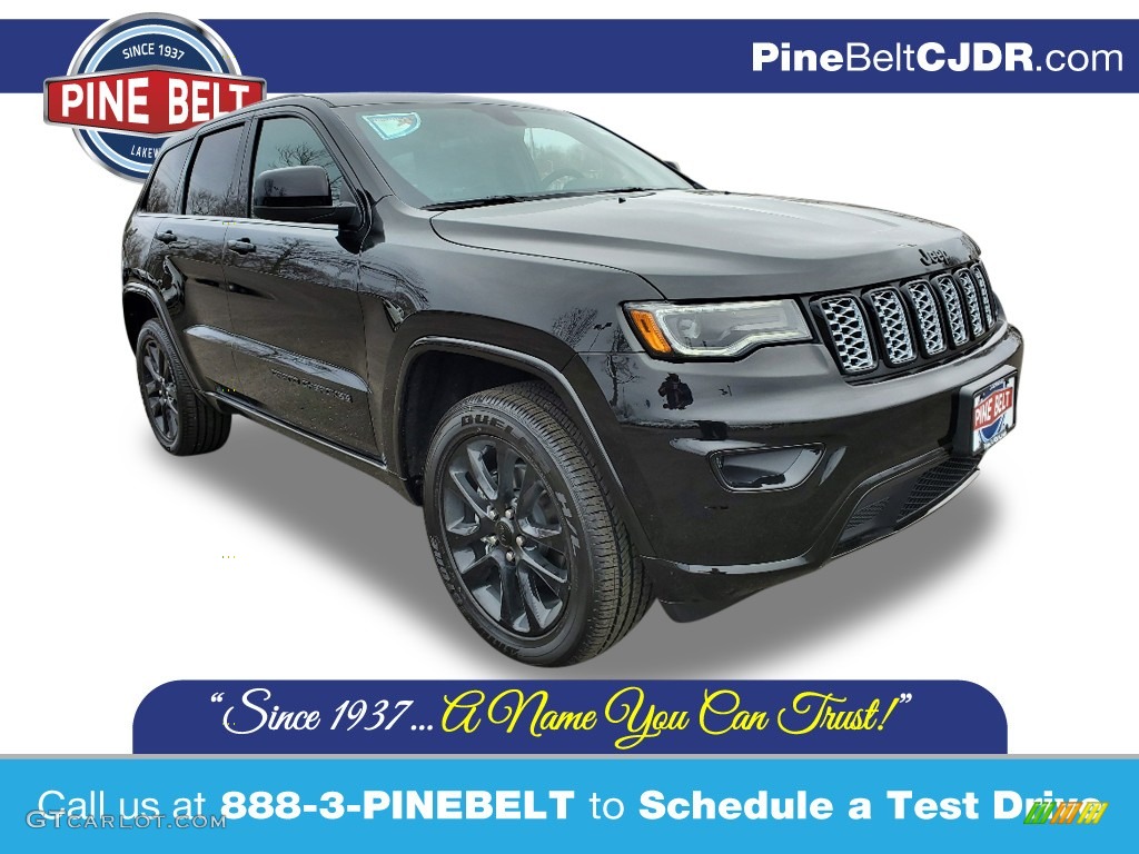 2020 Grand Cherokee Altitude 4x4 - Diamond Black Crystal Pearl / Black photo #1