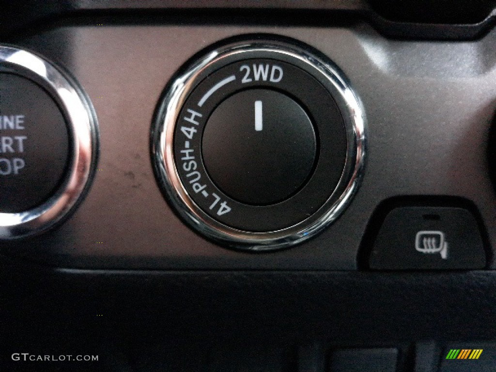 2020 Tacoma TRD Off Road Double Cab 4x4 - Silver Sky Metallic / TRD Cement/Black photo #11