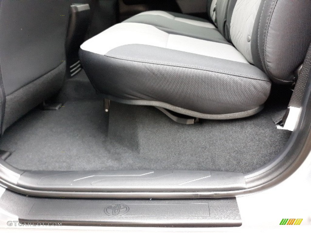 2020 Tacoma TRD Off Road Double Cab 4x4 - Silver Sky Metallic / TRD Cement/Black photo #32