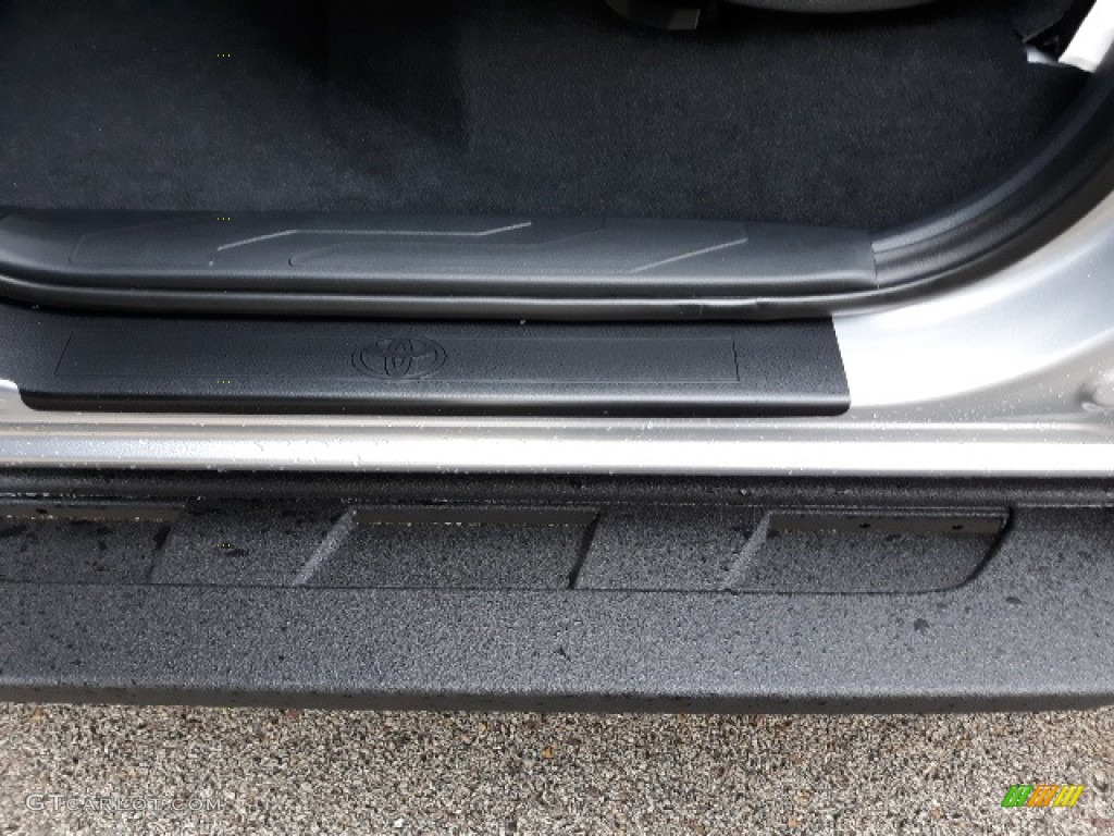 2020 Tacoma TRD Off Road Double Cab 4x4 - Silver Sky Metallic / TRD Cement/Black photo #33