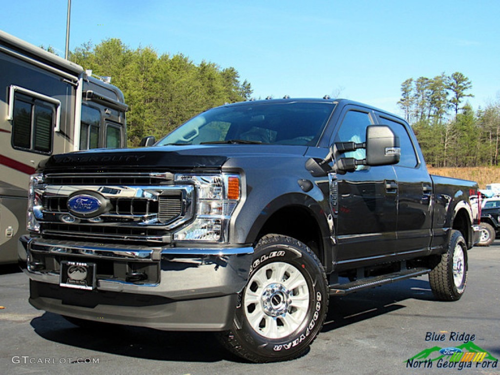 2020 F250 Super Duty STX Crew Cab 4x4 - Magnetic / Medium Earth Gray photo #1