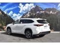 2020 Blizzard White Pearl Toyota Highlander XLE AWD  photo #3