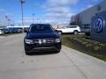 Deep Black Pearl - Tiguan SE 4MOTION Photo No. 1