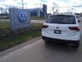 Pure White - Tiguan SEL 4MOTION Photo No. 3