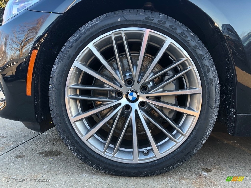 2020 5 Series 530i xDrive Sedan - Jet Black / Black photo #3