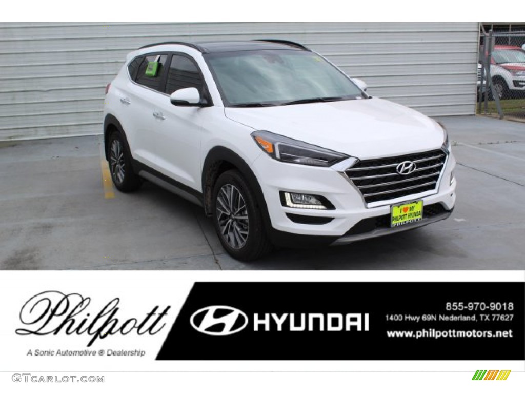 Winter White Hyundai Tucson