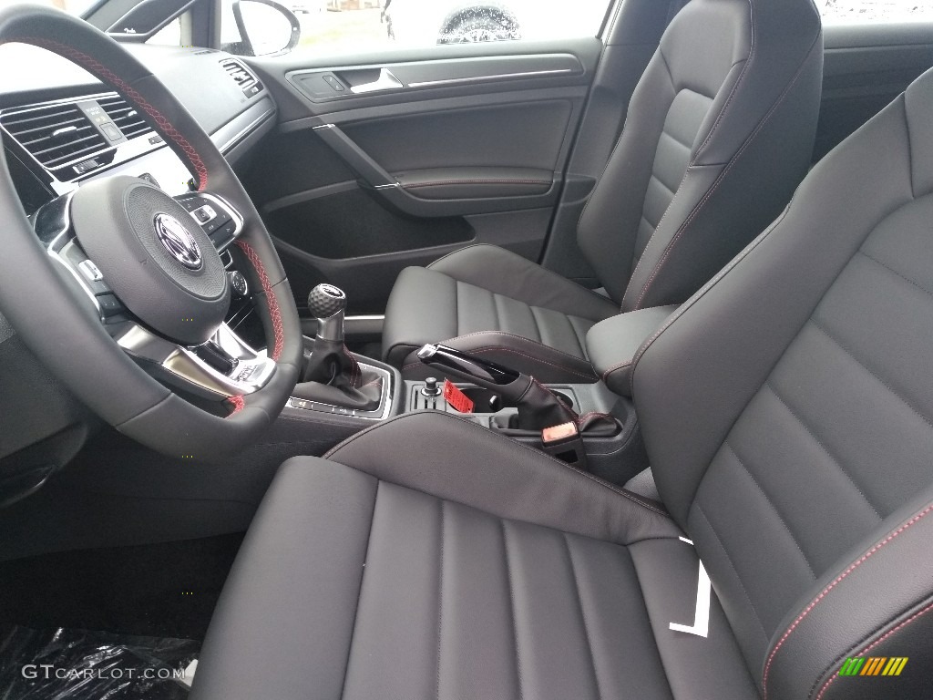 Titan Black Interior 2019 Volkswagen Golf GTI SE Photo #137296340