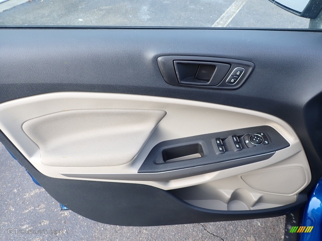 2020 Ford EcoSport S 4WD Door Panel Photos