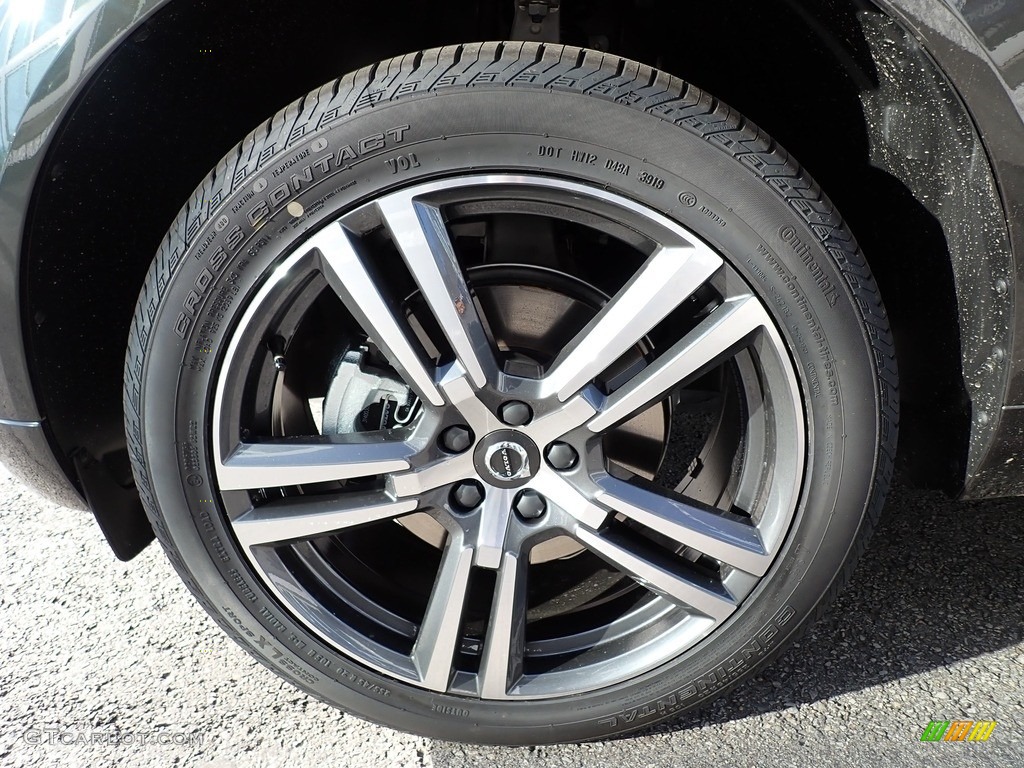 2020 XC60 T5 AWD Momentum - Pine Grey Metallic / Blonde photo #6