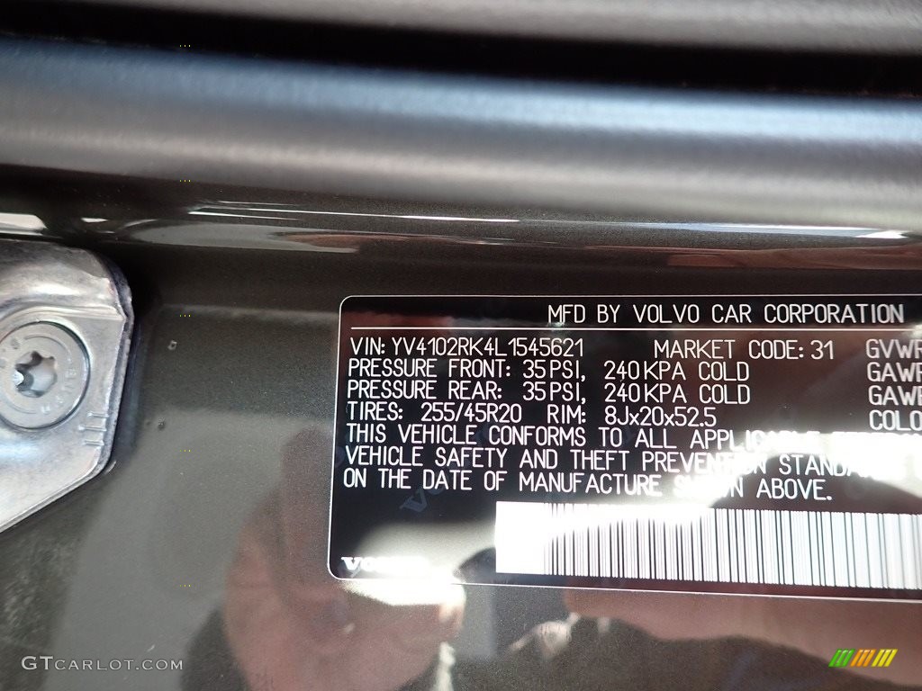 2020 XC60 T5 AWD Momentum - Pine Grey Metallic / Blonde photo #11