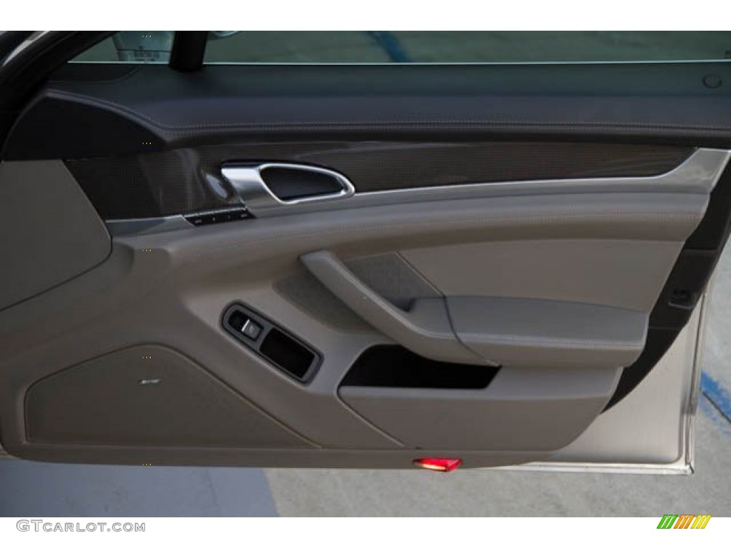 2010 Panamera 4S - Platinum Silver Metallic / Platinum Grey photo #31