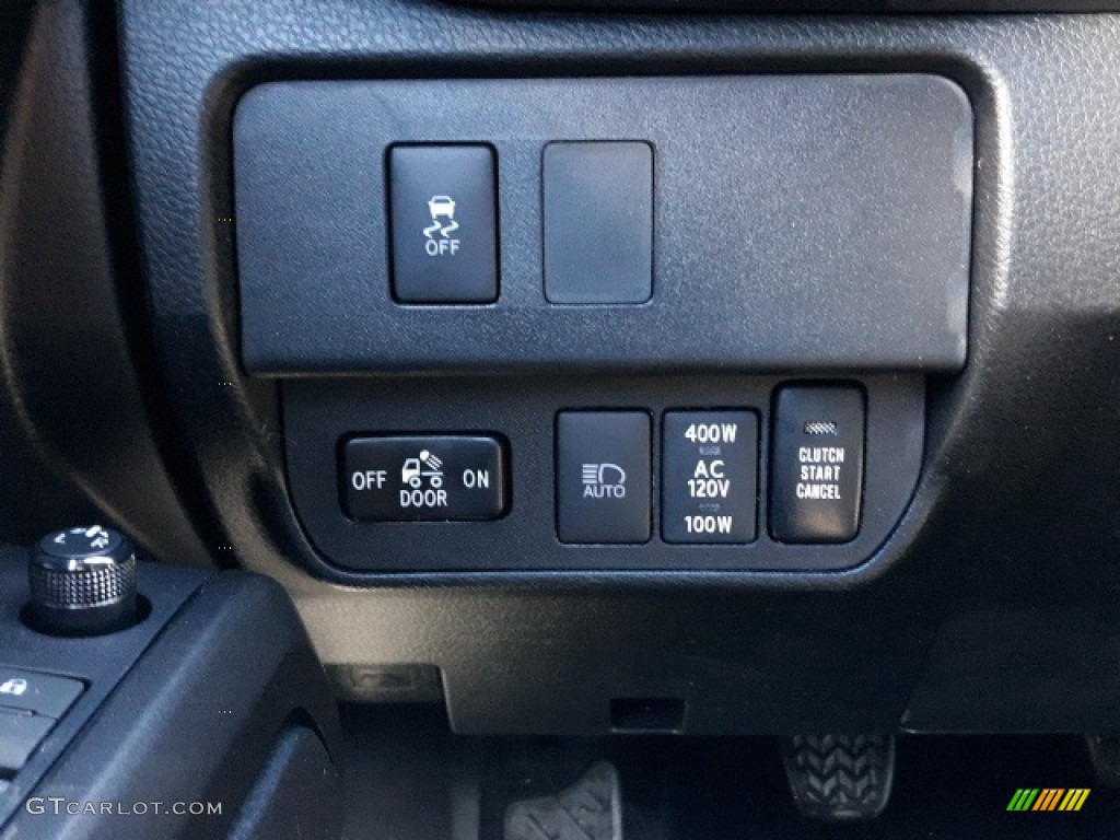 2020 Tacoma TRD Off Road Double Cab 4x4 - Silver Sky Metallic / TRD Cement/Black photo #9