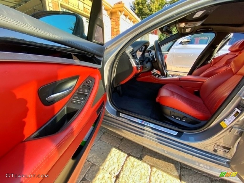 2013 M5 Sedan - BMW Individual Amazonite Silver Metallic / Sakhir Orange photo #2