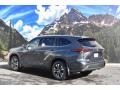 2020 Magnetic Gray Metallic Toyota Highlander XLE AWD  photo #3