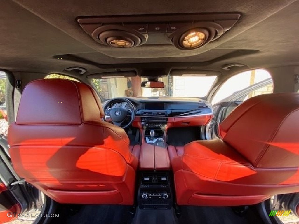 2013 M5 Sedan - BMW Individual Amazonite Silver Metallic / Sakhir Orange photo #14