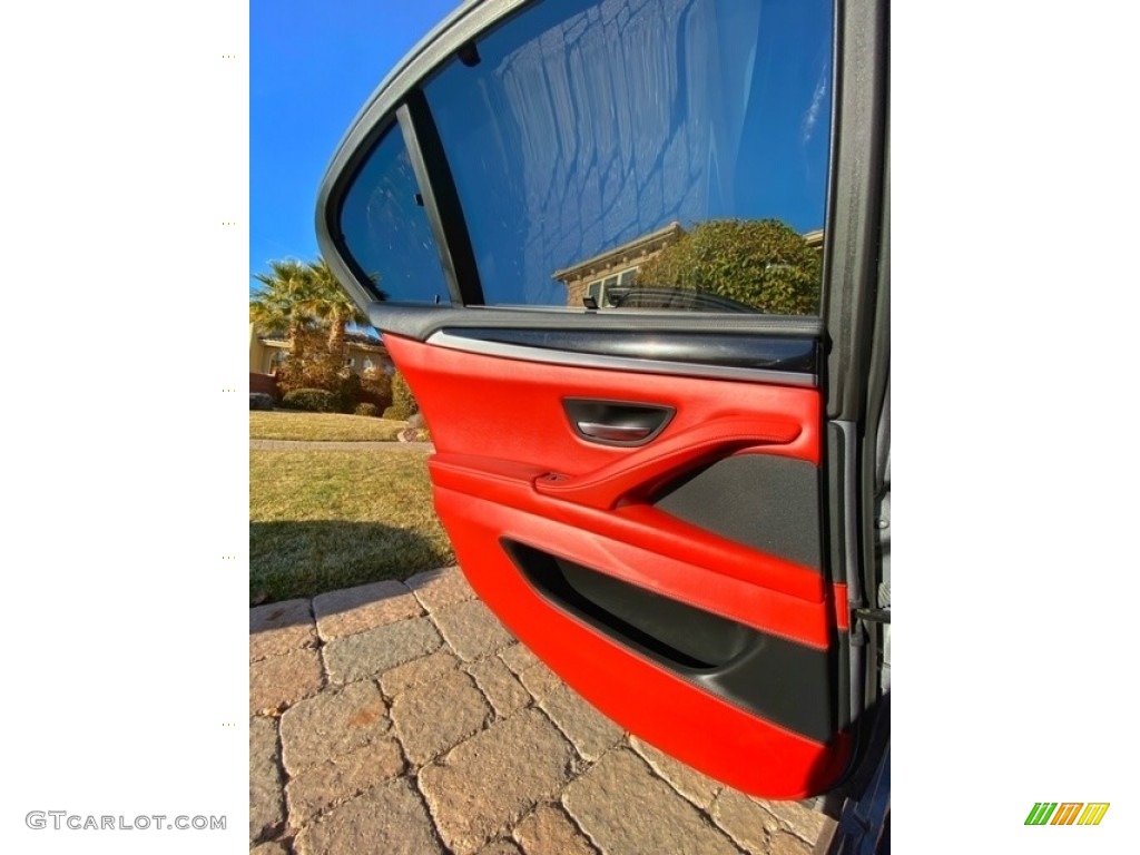 2013 M5 Sedan - BMW Individual Amazonite Silver Metallic / Sakhir Orange photo #15