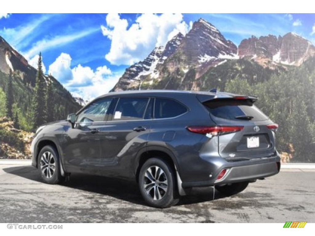 2020 Highlander XLE AWD - Magnetic Gray Metallic / Black photo #3