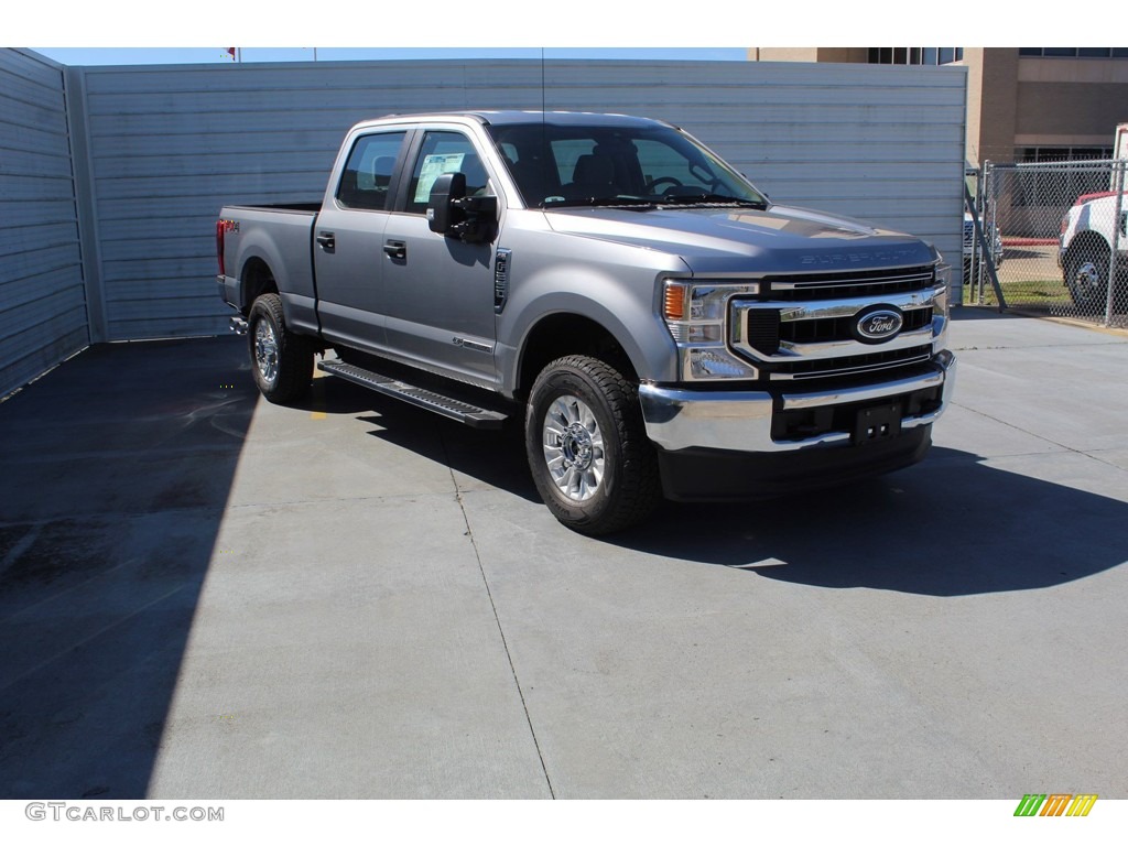 2020 F250 Super Duty XLT Crew Cab 4x4 - Iconic Silver / Medium Earth Gray photo #2