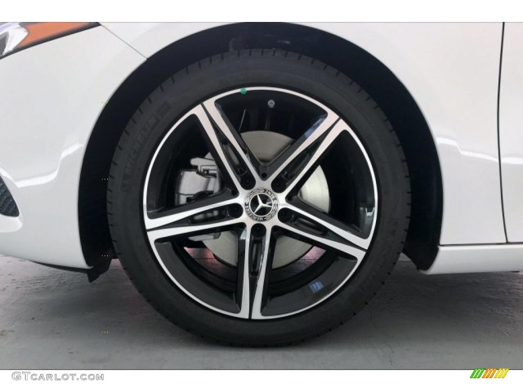 2020 A 220 Sedan - Digital White Metallic / Black photo #9