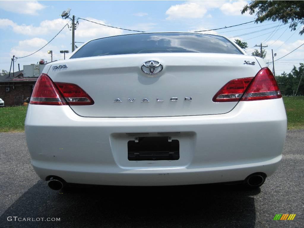 2005 Avalon XLS - Blizzard White Pearl / Ivory photo #7