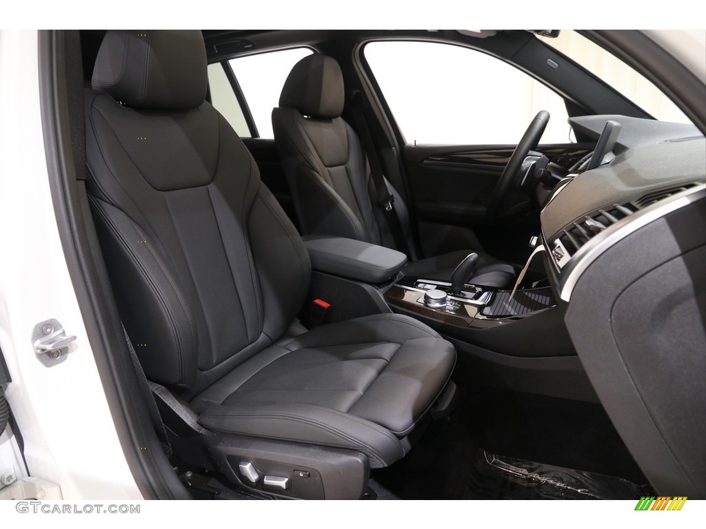 2020 X3 xDrive30i - Mineral White Metallic / Black photo #21