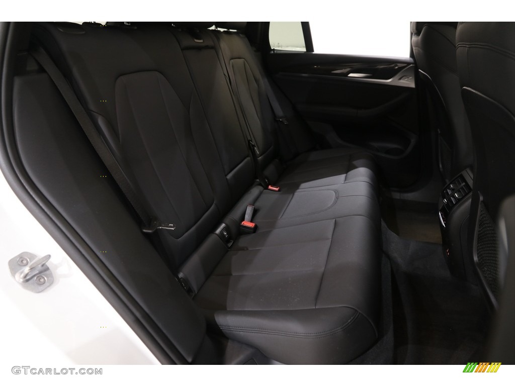 2020 X3 xDrive30i - Mineral White Metallic / Black photo #22