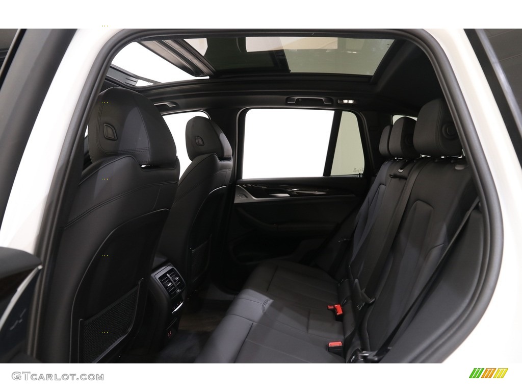 2020 X3 xDrive30i - Mineral White Metallic / Black photo #23