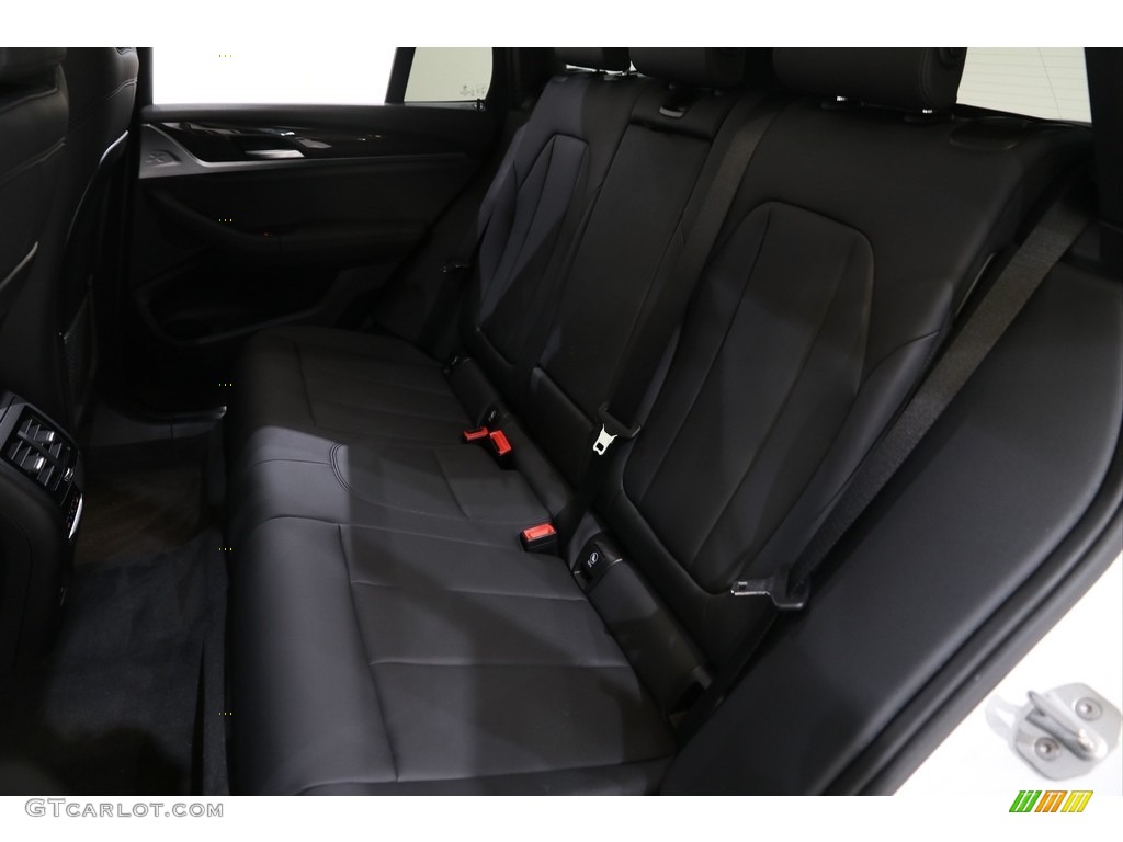 2020 X3 xDrive30i - Mineral White Metallic / Black photo #24