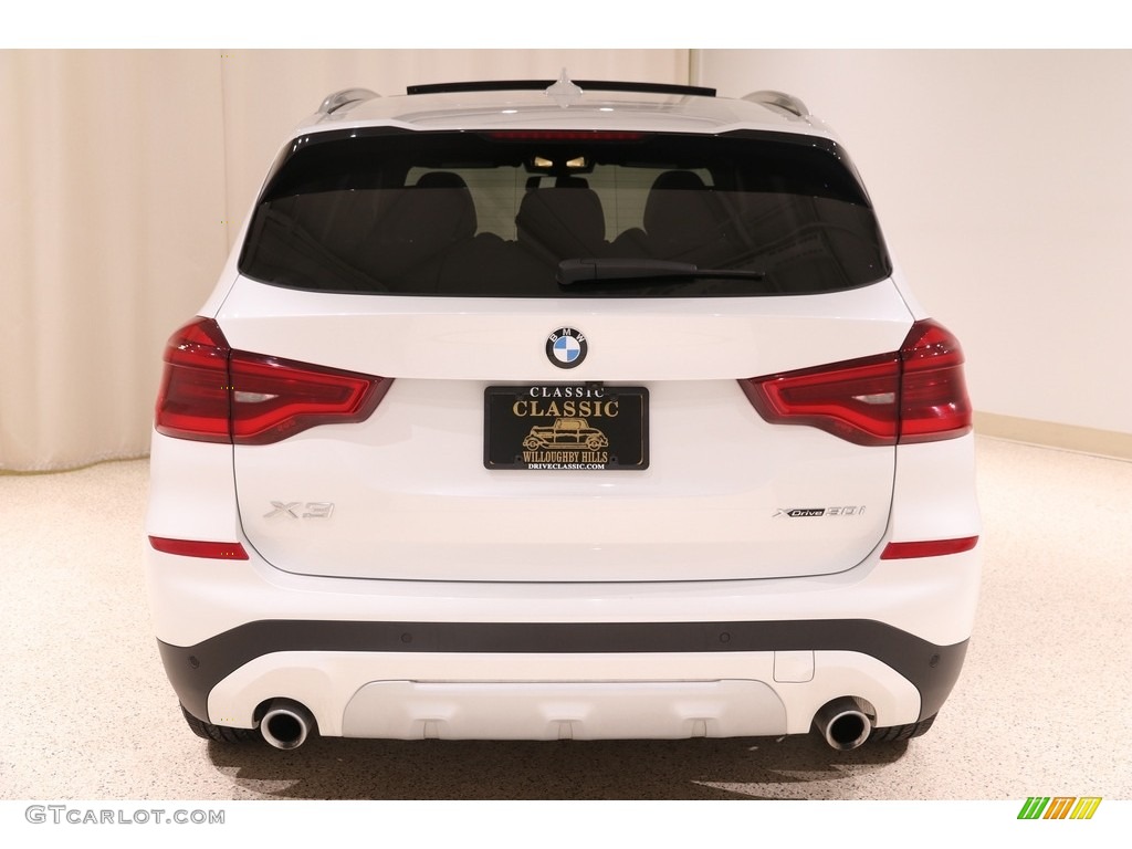 2020 X3 xDrive30i - Mineral White Metallic / Black photo #27