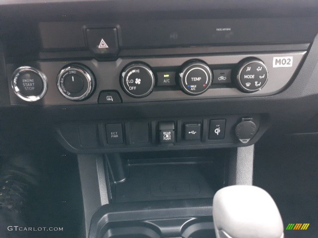 2020 Tacoma TRD Off Road Double Cab 4x4 - Silver Sky Metallic / TRD Cement/Black photo #13