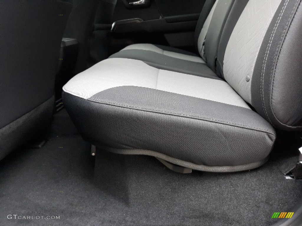 2020 Tacoma TRD Off Road Double Cab 4x4 - Silver Sky Metallic / TRD Cement/Black photo #30